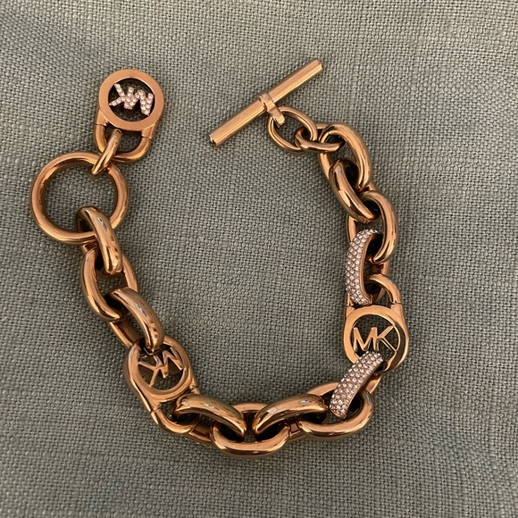 Michael Kors Rose Gold Chunky Bracelet - Picture 1 of 1